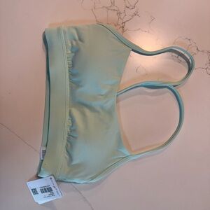 lululemon athletica Light Green Sports Bra. Flow Y Nulu